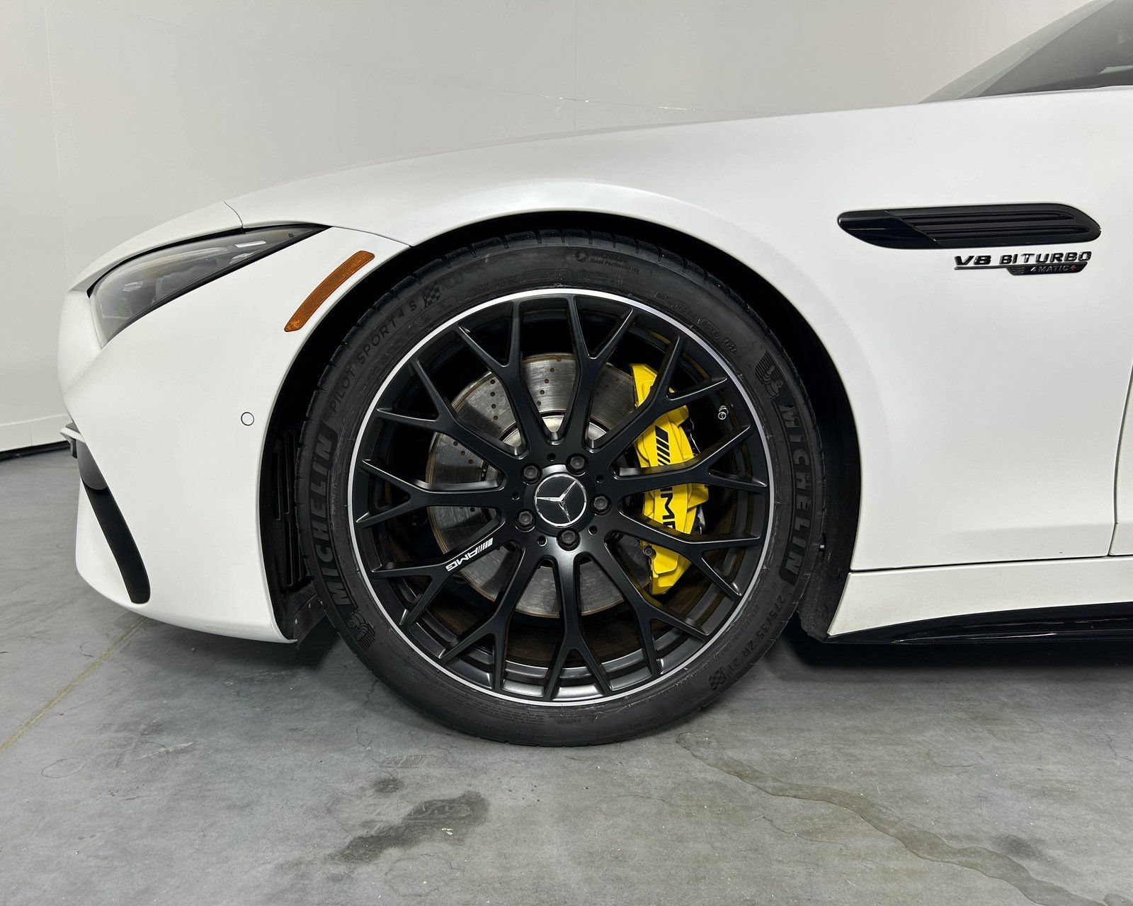 Used 2022 Mercedes-Benz SL 63 AMG 4MATIC image 20