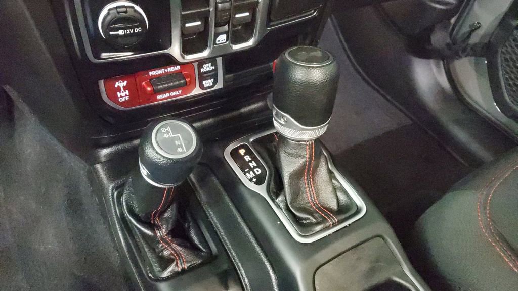 Used 2022 Jeep Wrangler Unlimited Rubicon image 26