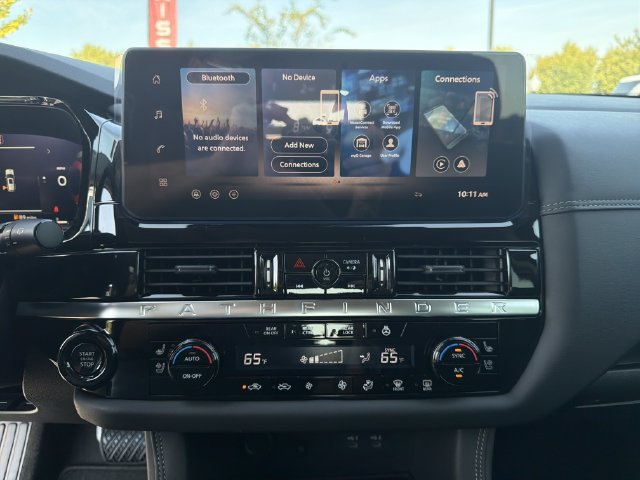New 2026 Nissan Pathfinder Platinum AWD/4WD image 31