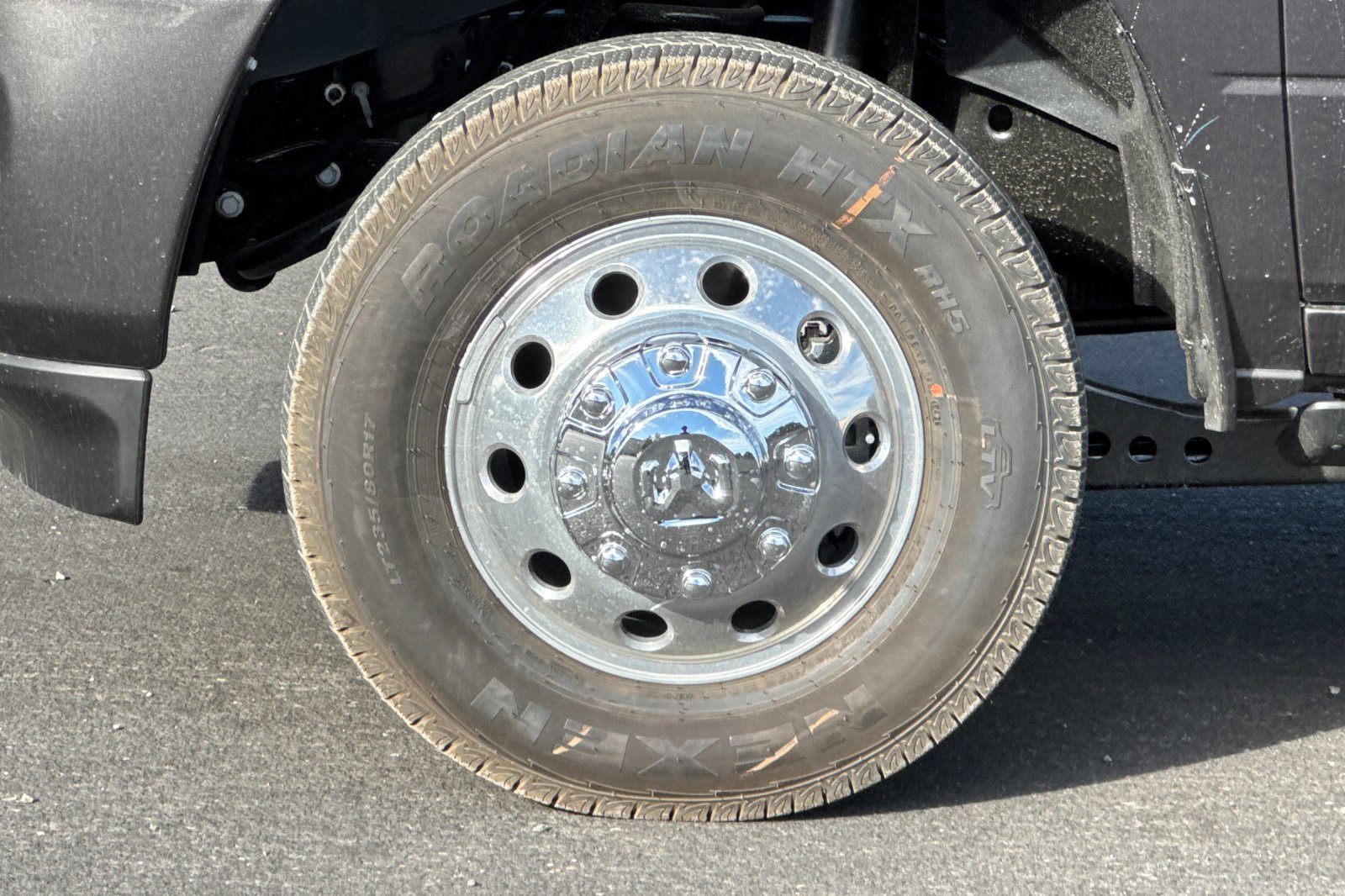 New 2027 RAM 3500 Laramie AWD/4WD image 24