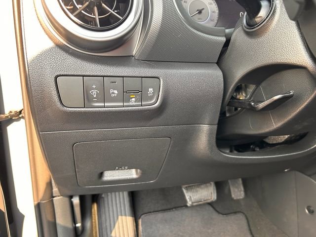 Used 2023 Hyundai Kona Limited w/ Cargo Package image 20