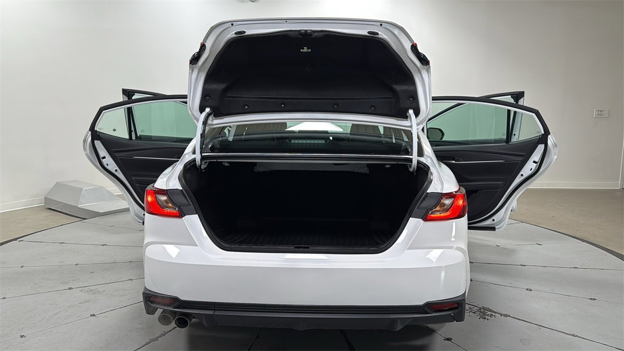 Certified 2025 Toyota Camry SE image 16