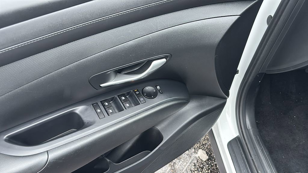 Used 2025 Hyundai Tucson SEL image 14