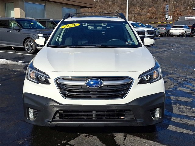 Used 2022 Subaru Outback Premium image 2
