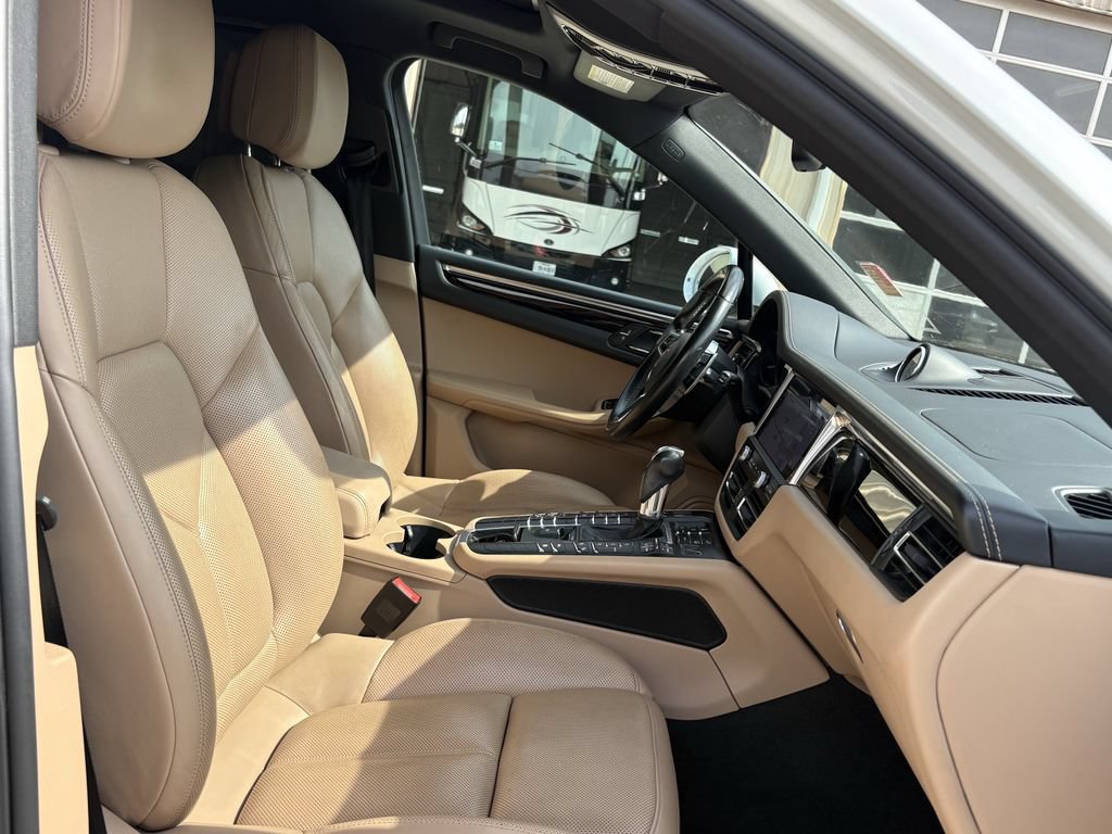 Used 2020 Porsche Macan S AWD/4WD image 29