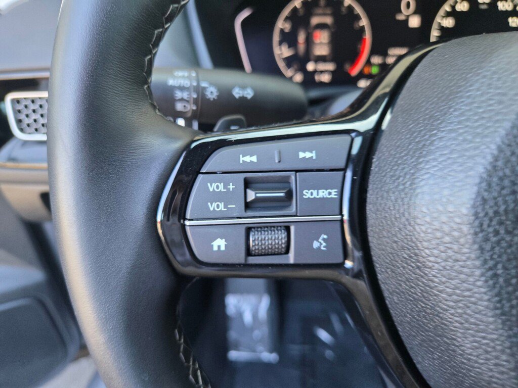 Certified 2025 Honda Civic Sport image 24
