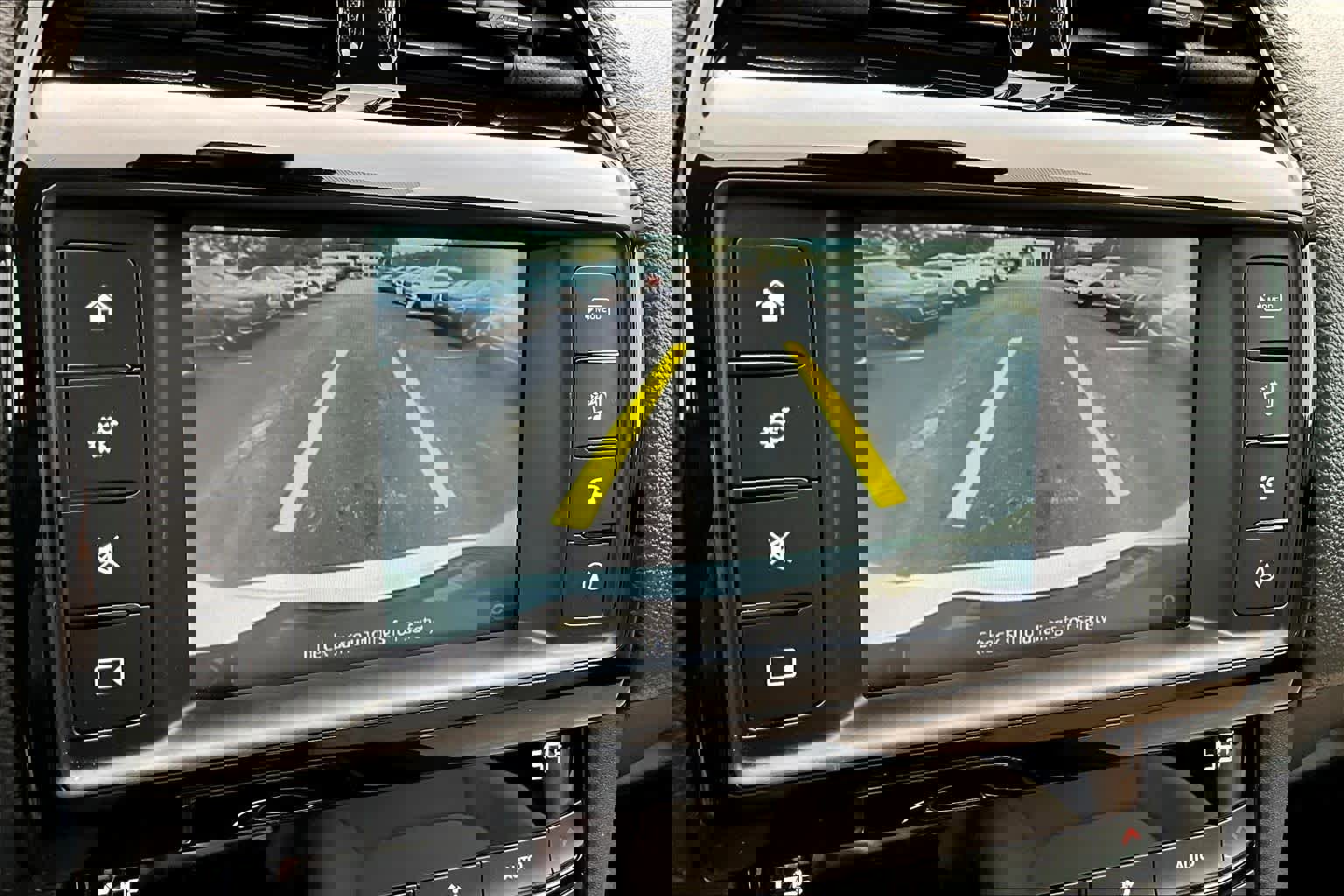 Used 2018 Jaguar F-PACE Premium image 26