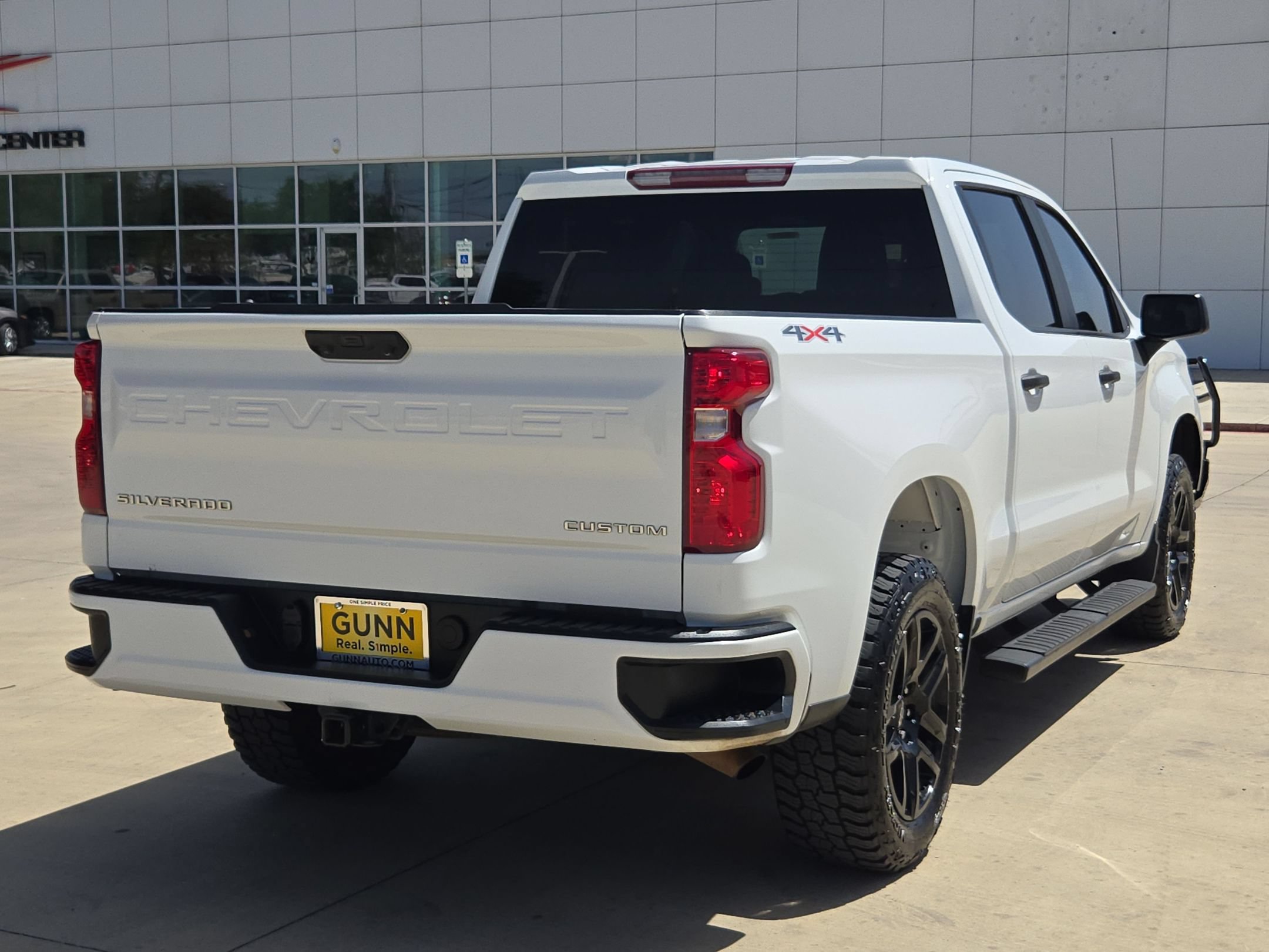 Certified 2025 Chevrolet Silverado 1500 Custom AWD/4WD image 3