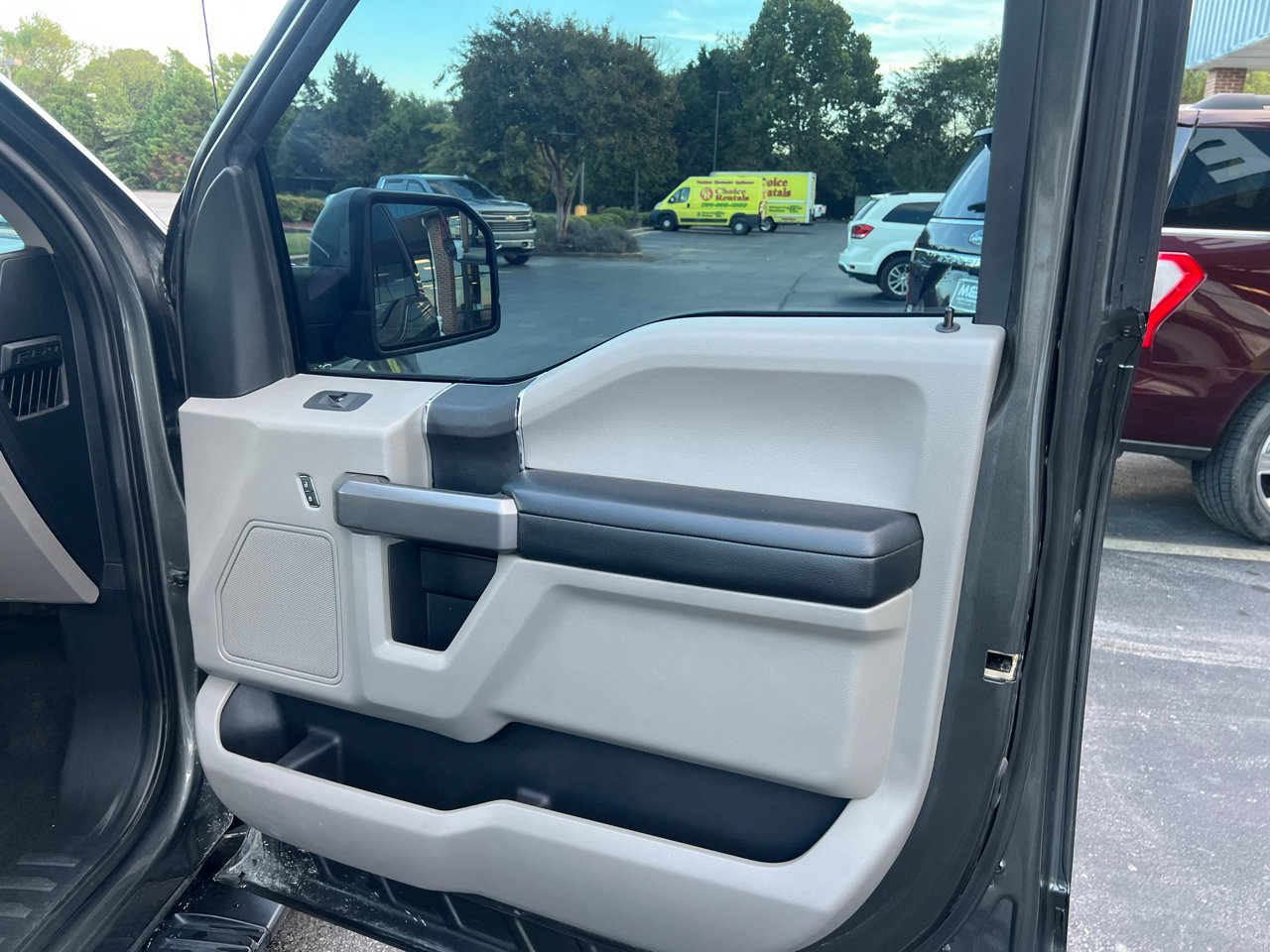 Used 2020 Ford F150 XLT w/ Equipment Group 301A Mid image 13