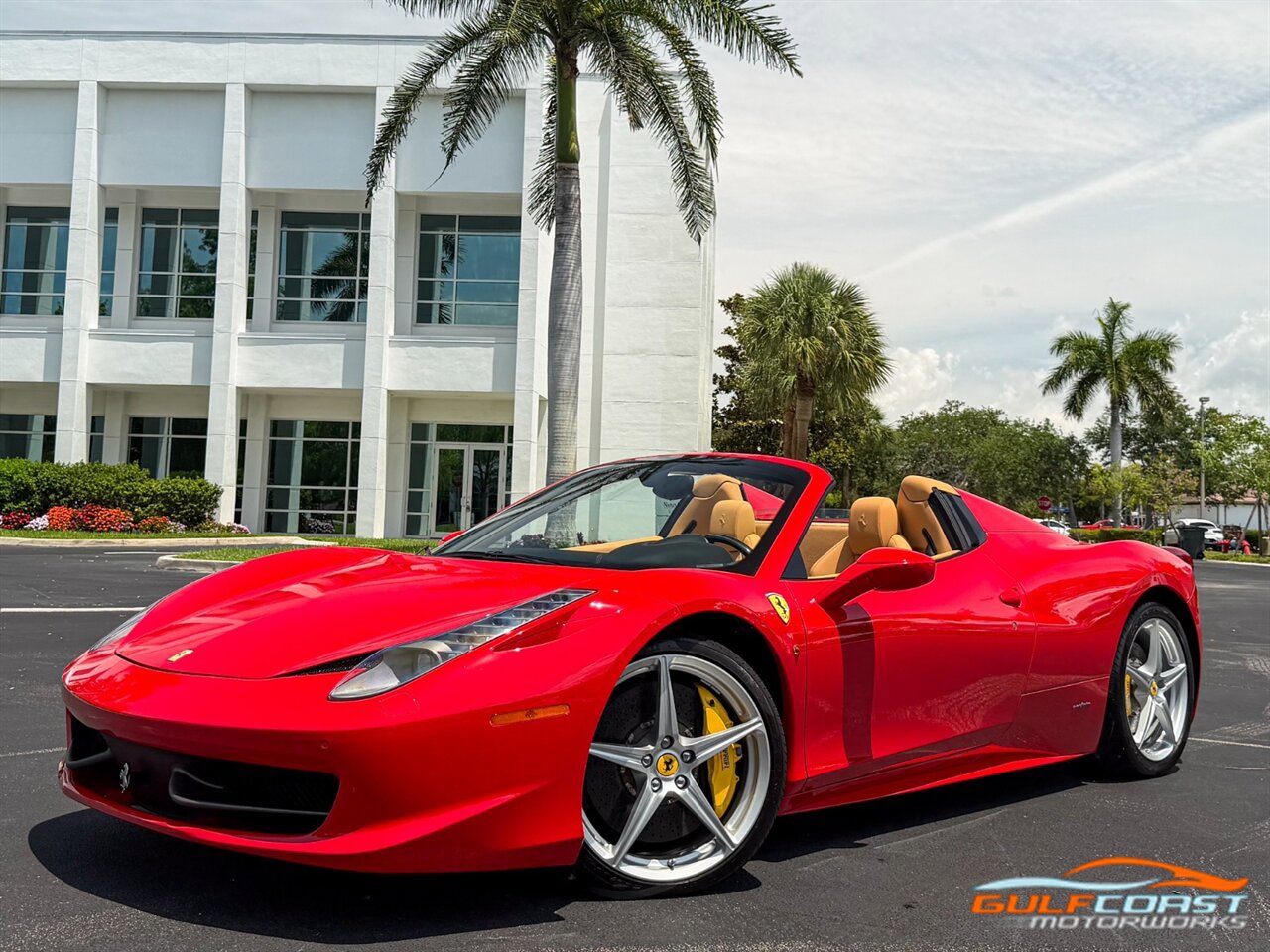 Used 2012 Ferrari 458 Spider RWD image 10