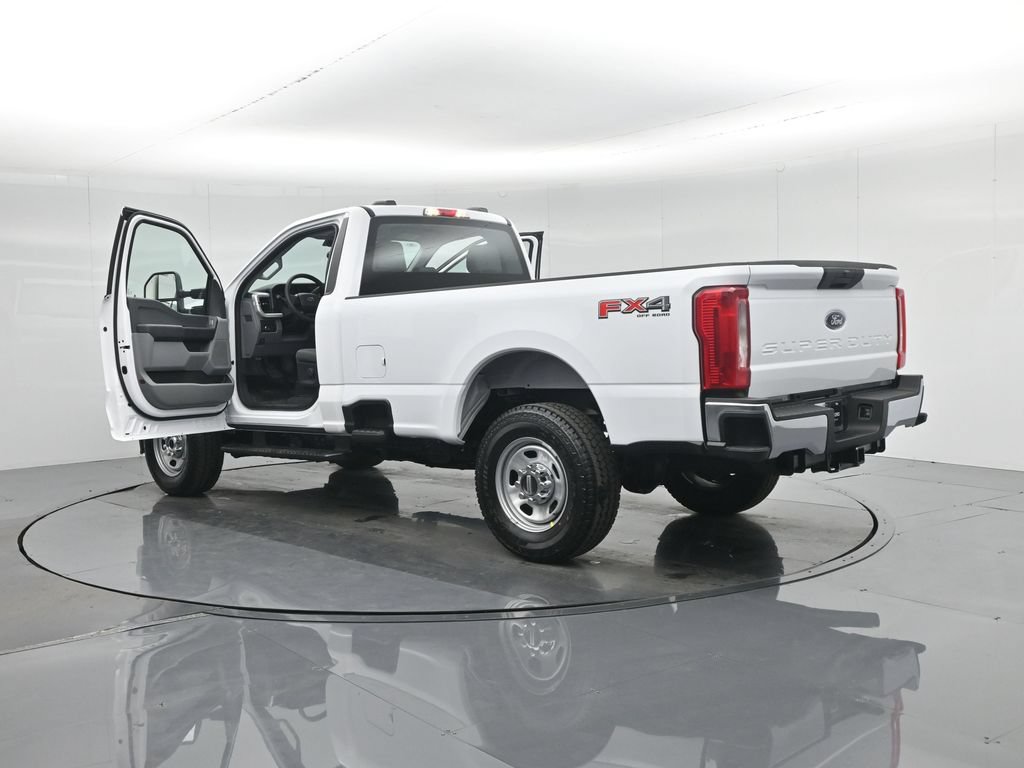 New 2026 Ford F350 XL w/ FX4 Off-Road Package AWD/4WD image 29