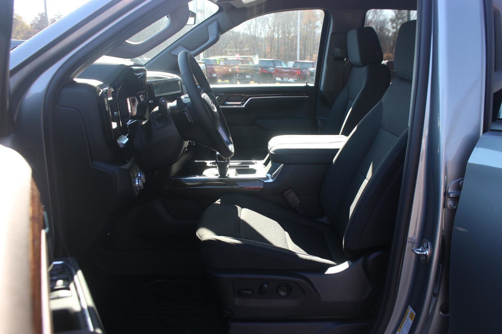 New 2026 GMC Sierra 1500 Elevation w/ Preferred Package image 16