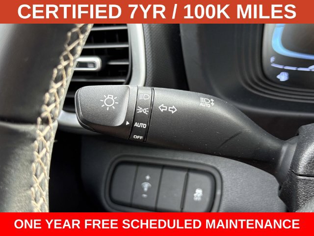 Used 2023 Hyundai Venue SEL FWD image 27