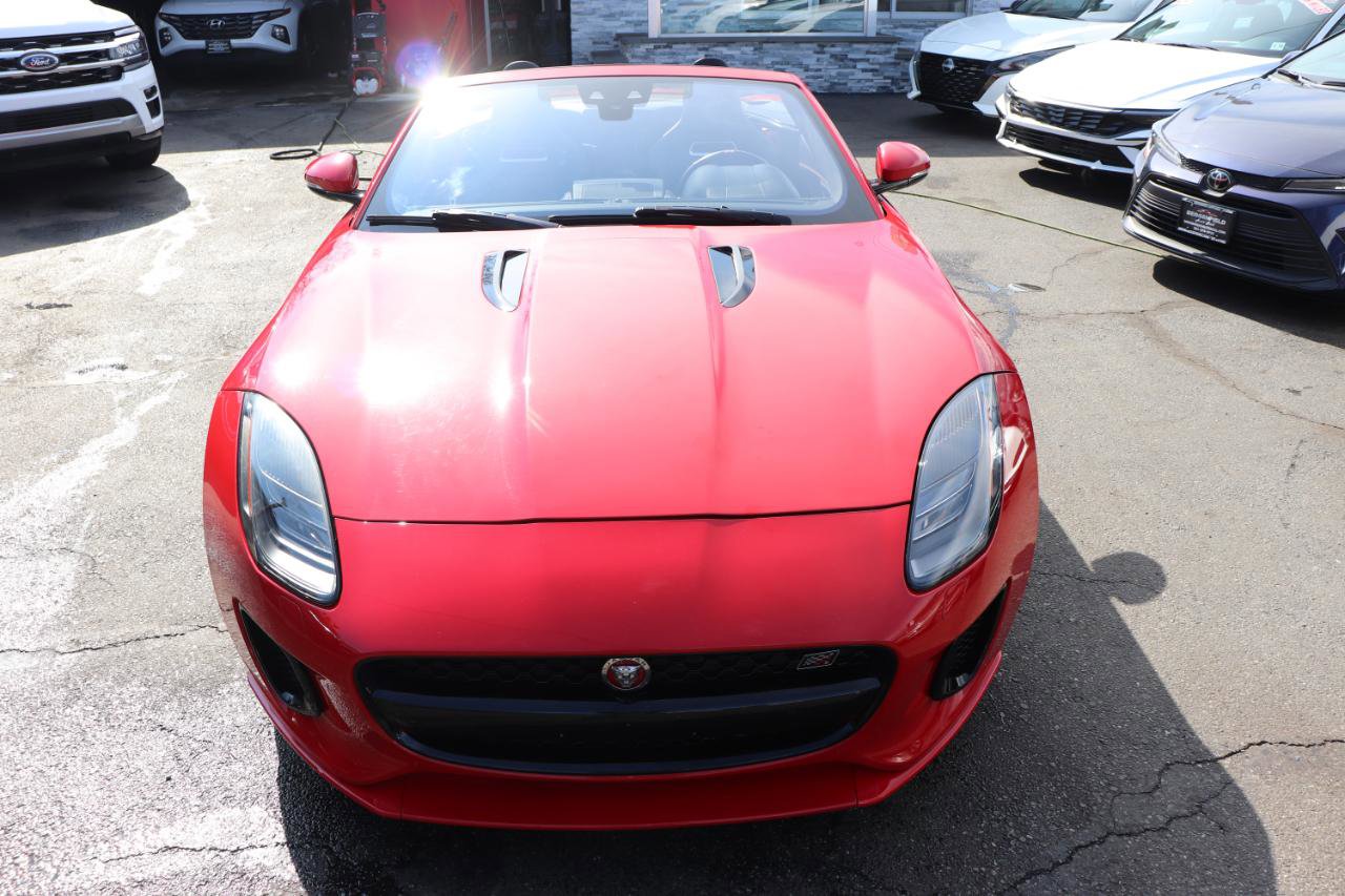 Used 2020 Jaguar F-TYPE Checkered Flag image 9