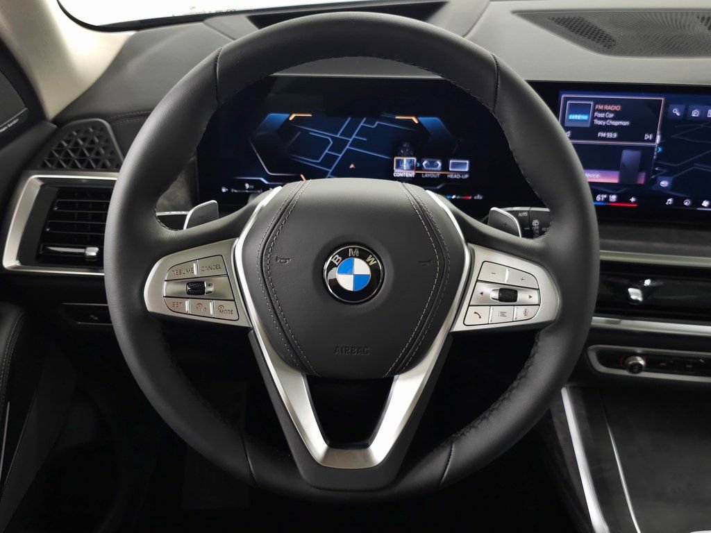 Used 2026 BMW X7 xDrive40i w/ Premium Package AWD/4WD image 22