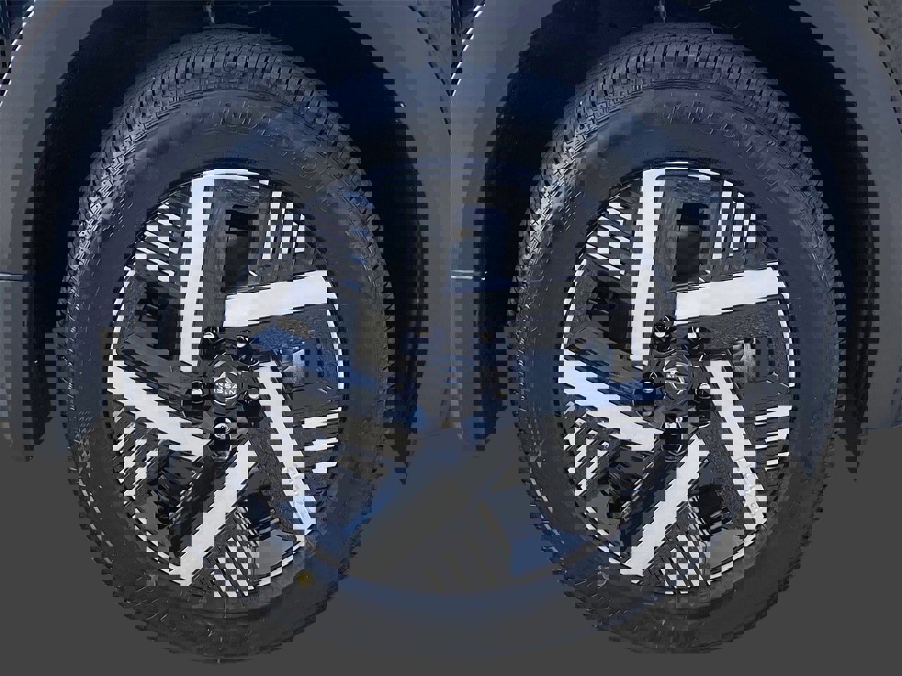 New 2026 Nissan Kicks SV image 6