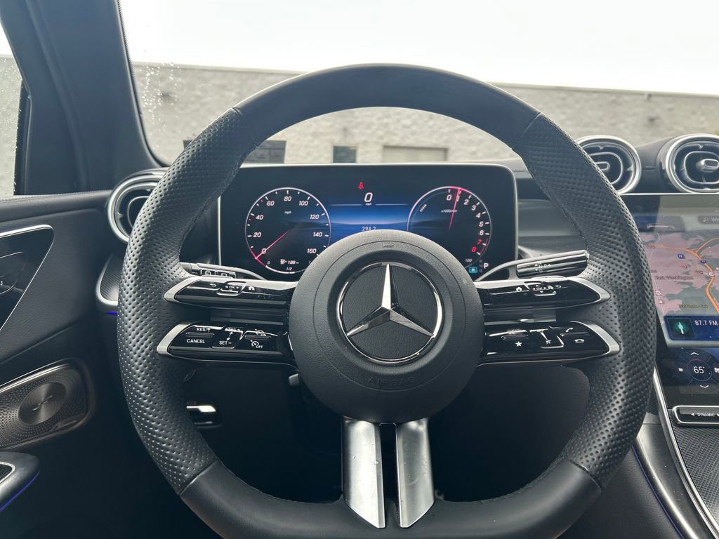 Used 2026 Mercedes-Benz GLC 350e 4MATIC image 12