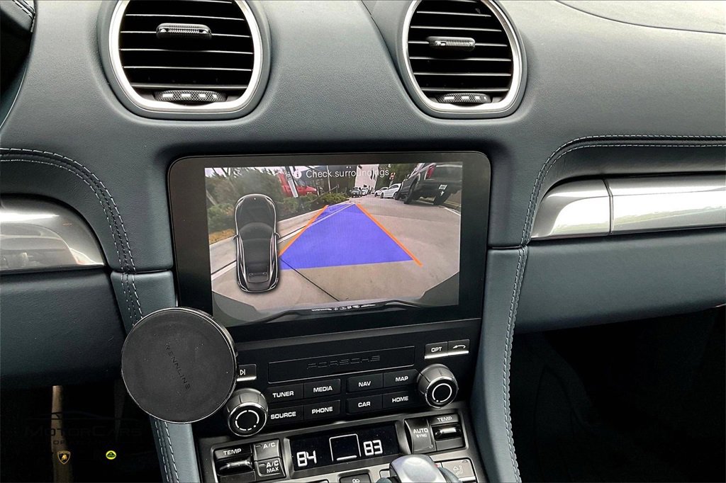 Used 2024 Porsche 718 Cayman image 18