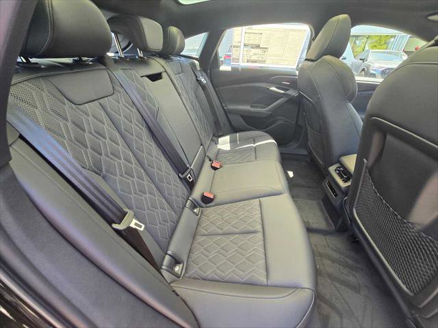 New 2025 Audi S6 e-tron Premium Plus AWD/4WD image 14