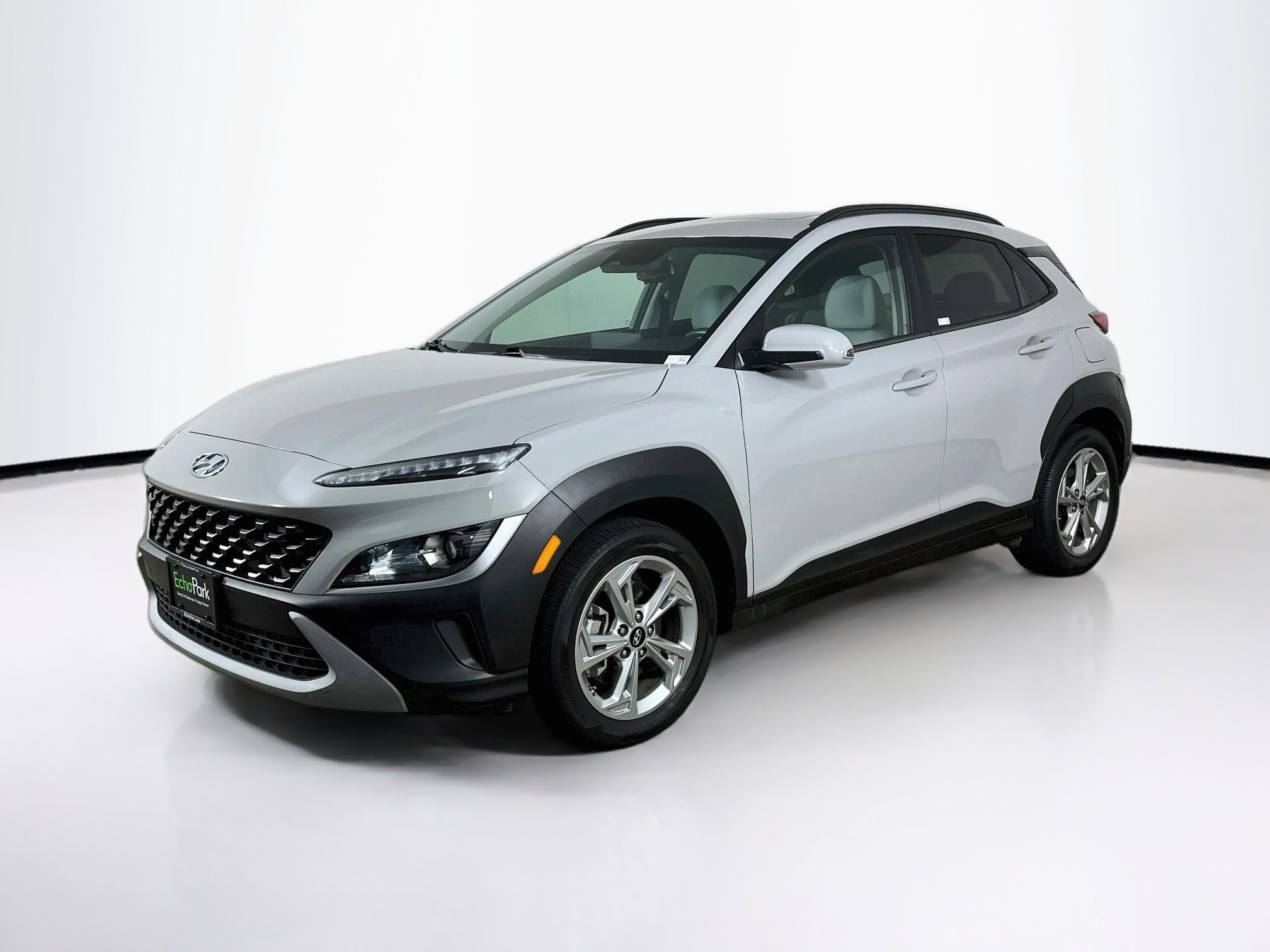 Used 2023 Hyundai Kona SEL w/ Convenience Package AWD/4WD image 3