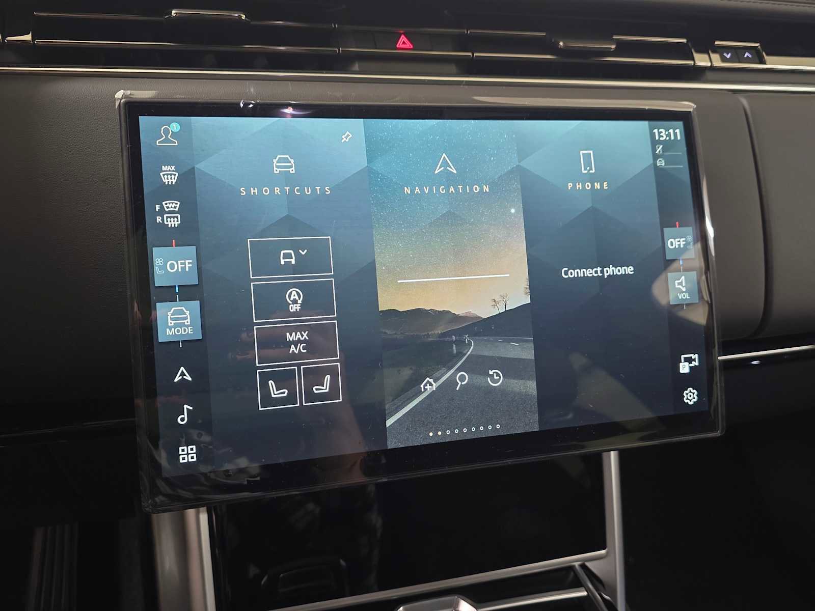 New 2026 Land Rover Range Rover SE image 26