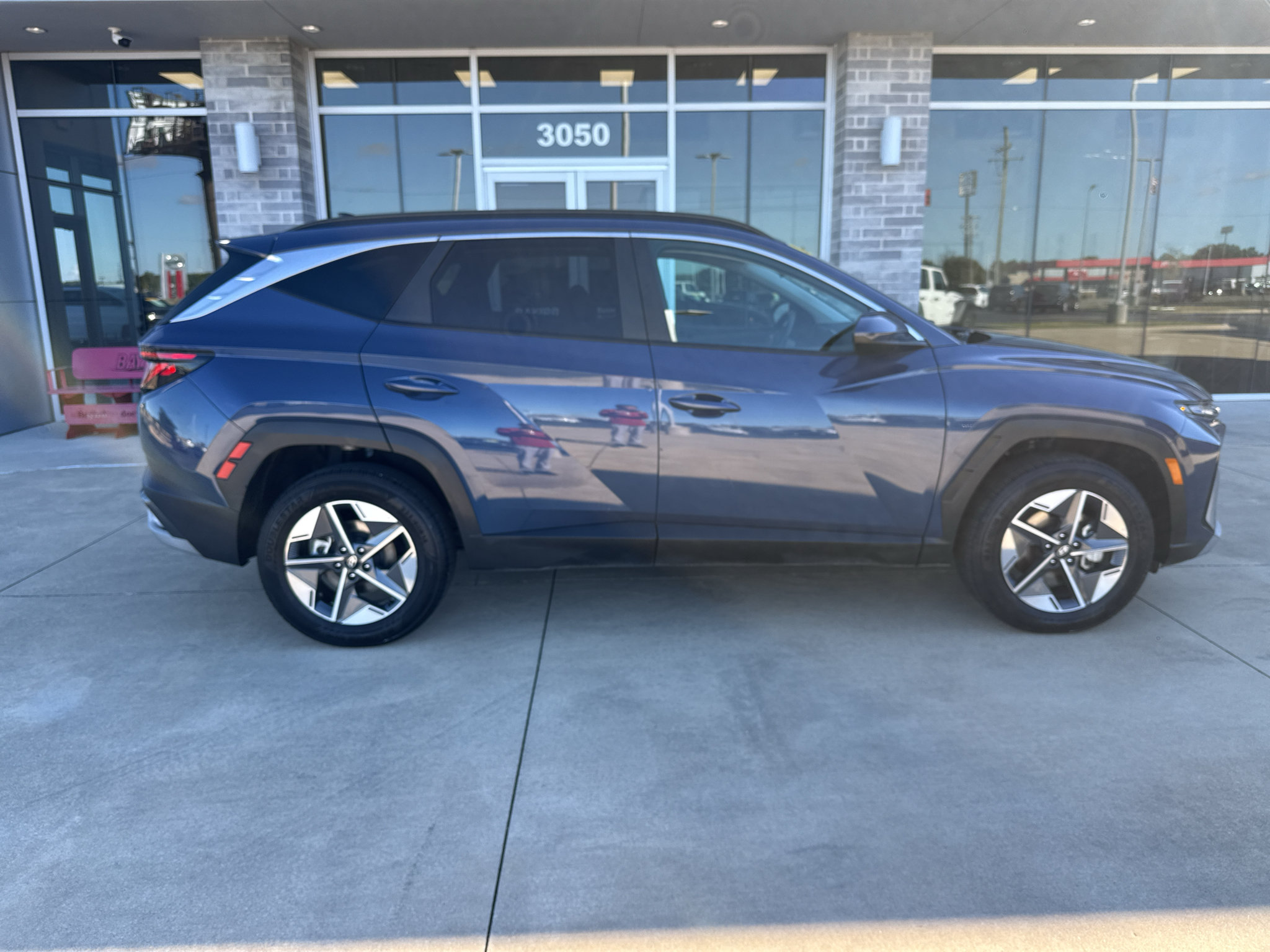 Used 2025 Hyundai Tucson SEL AWD/4WD image 8