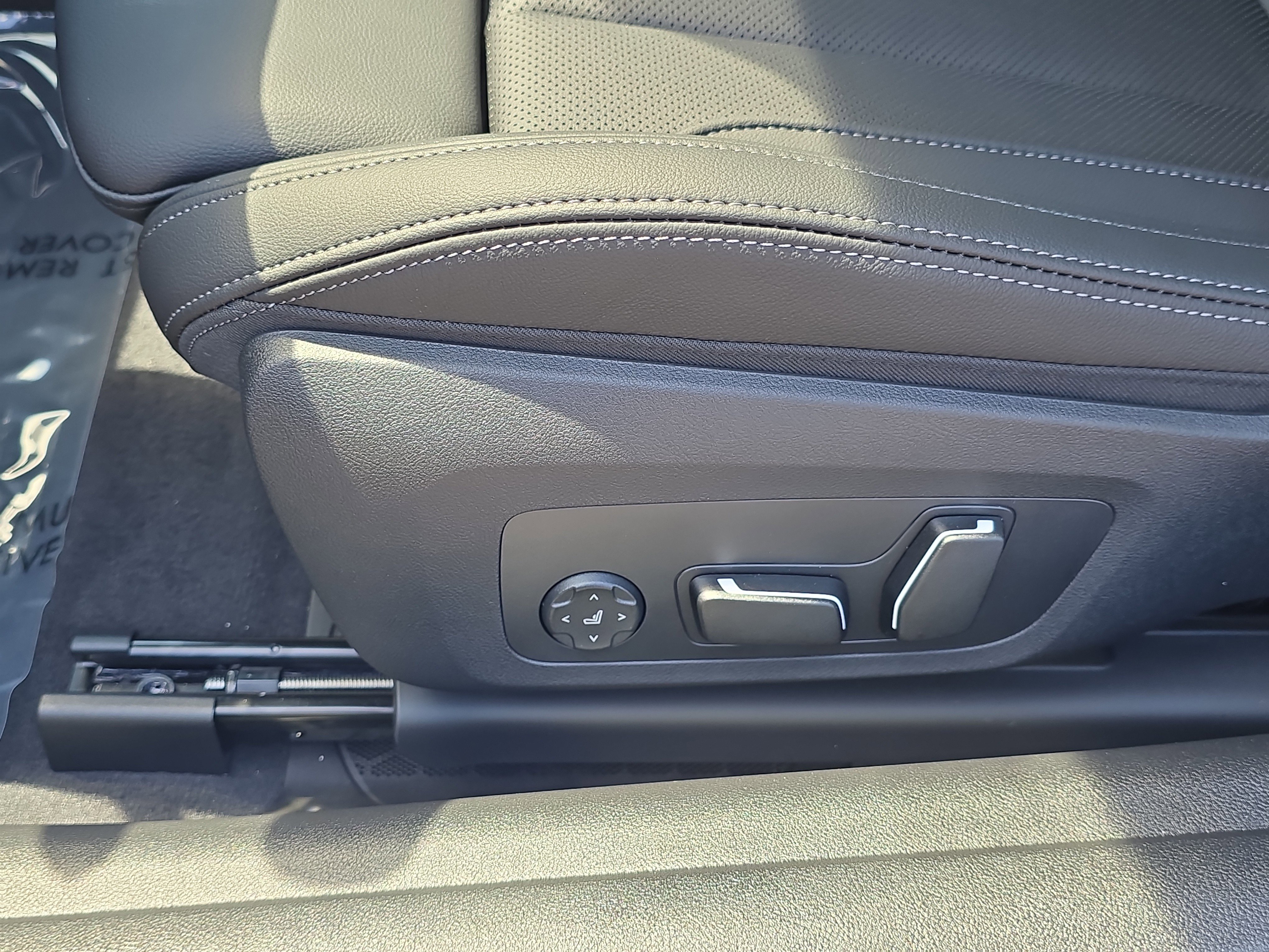 New 2026 BMW M440i Coupe w/ Premium Package RWD image 17