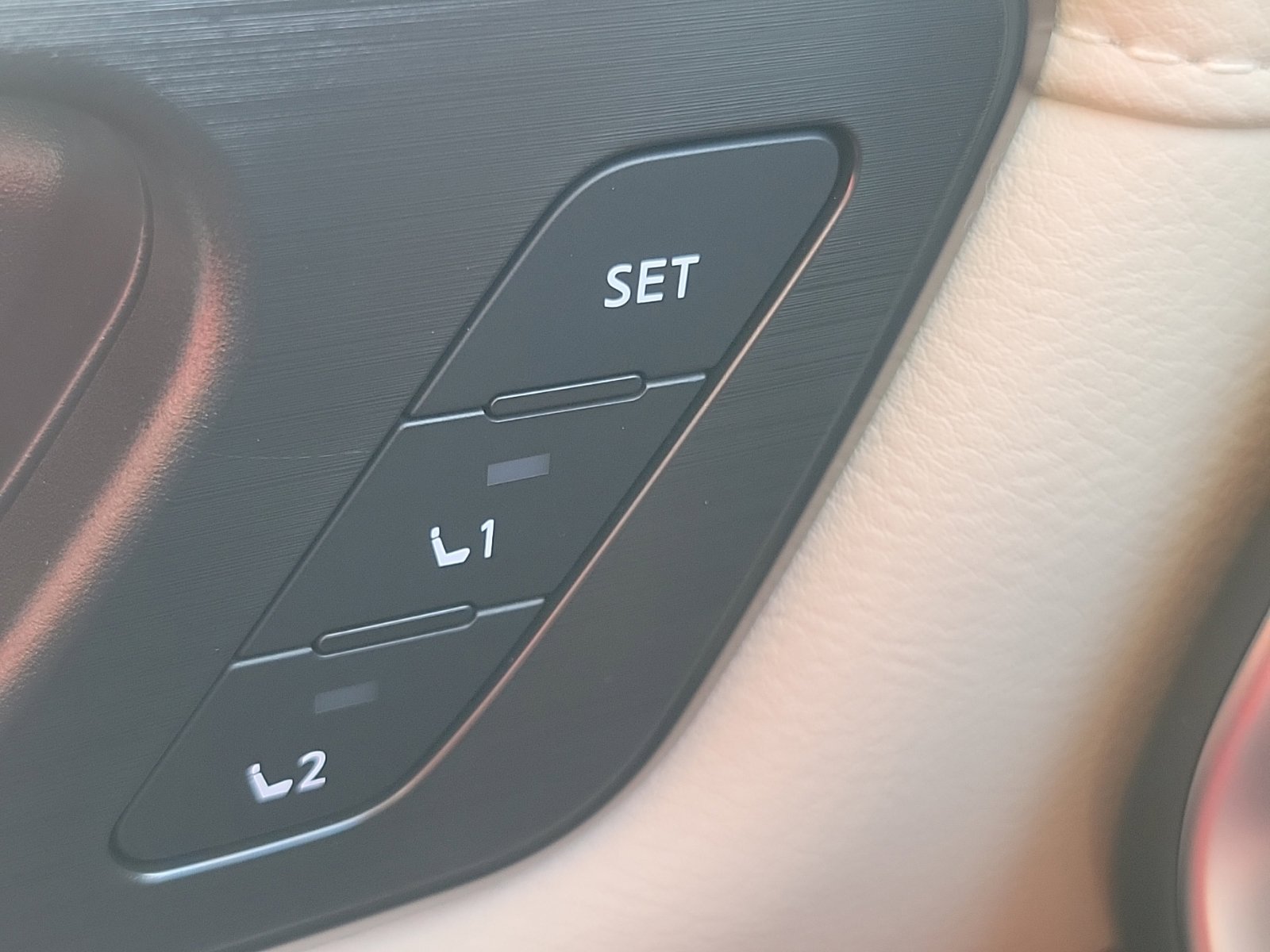 New 2027 Nissan Armada Platinum AWD/4WD image 32