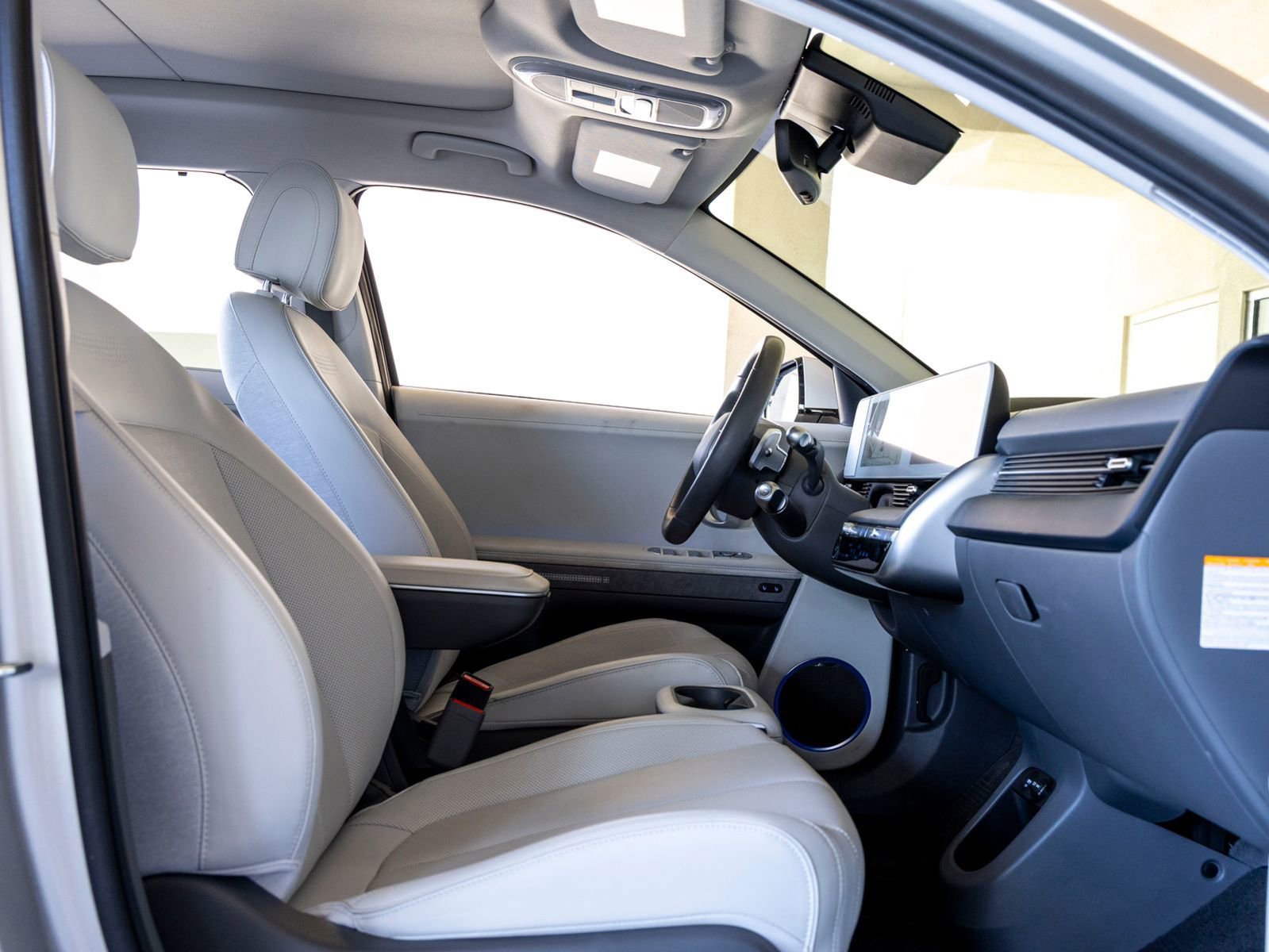 Used 2023 Hyundai Ioniq 5 Limited w/ Cargo Package RWD image 27