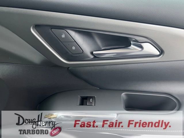 New 2026 Chevrolet Traverse LT w/ Driver Confidence Package FWD image 41