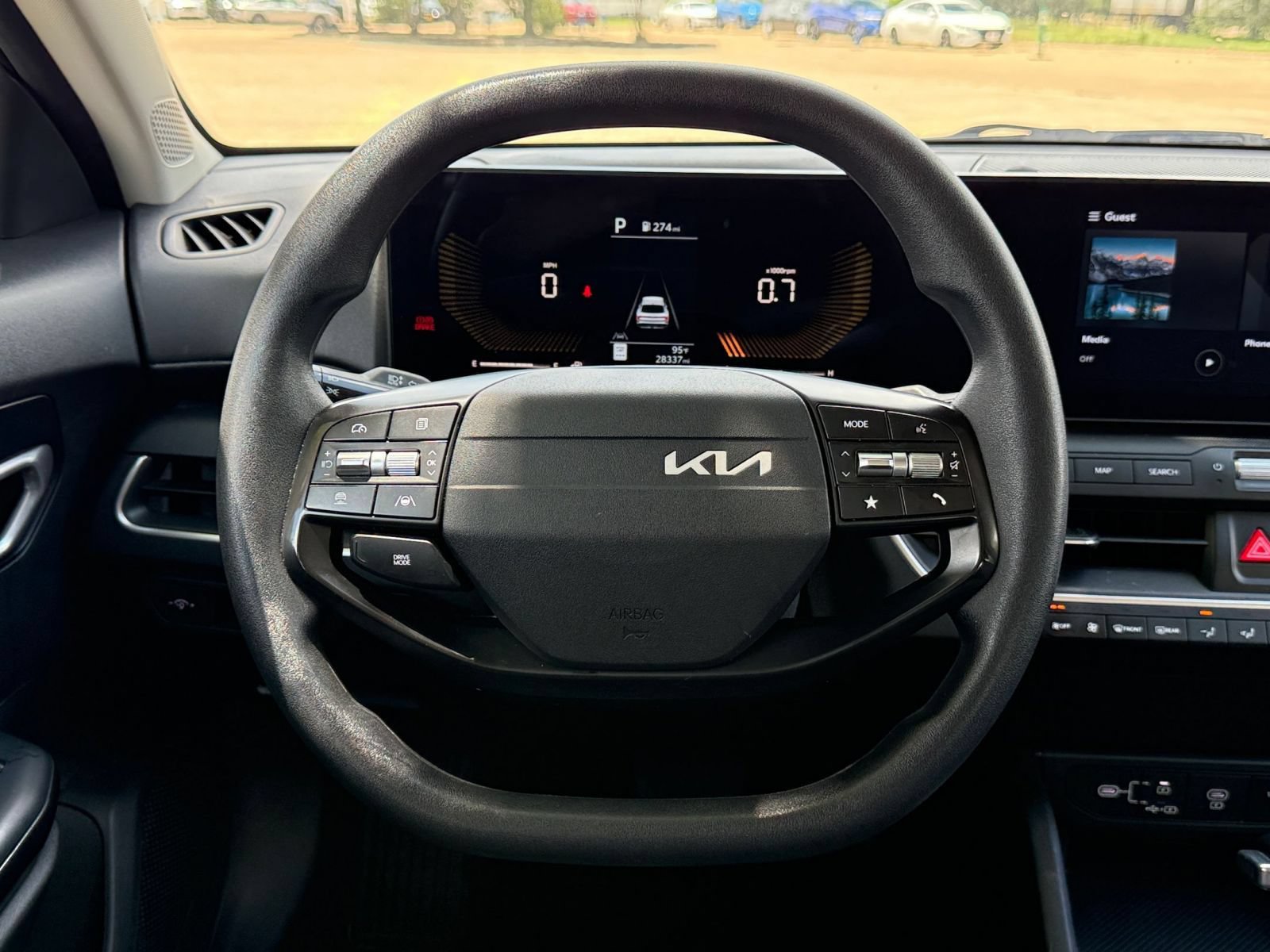 Used 2025 Kia K4 FWD image 30
