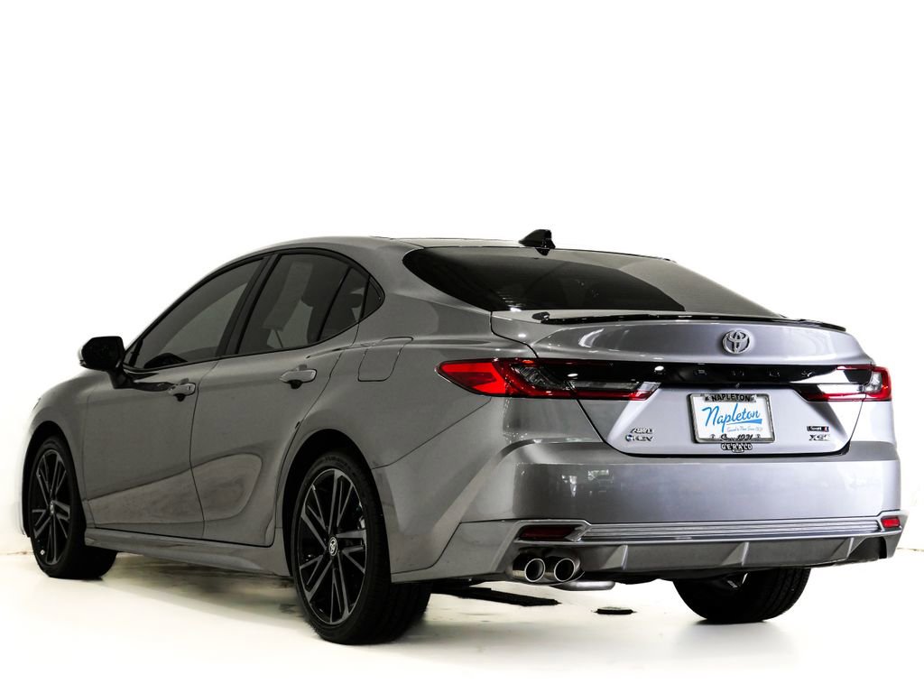 Used 2026 Toyota Camry XSE AWD/4WD image 9