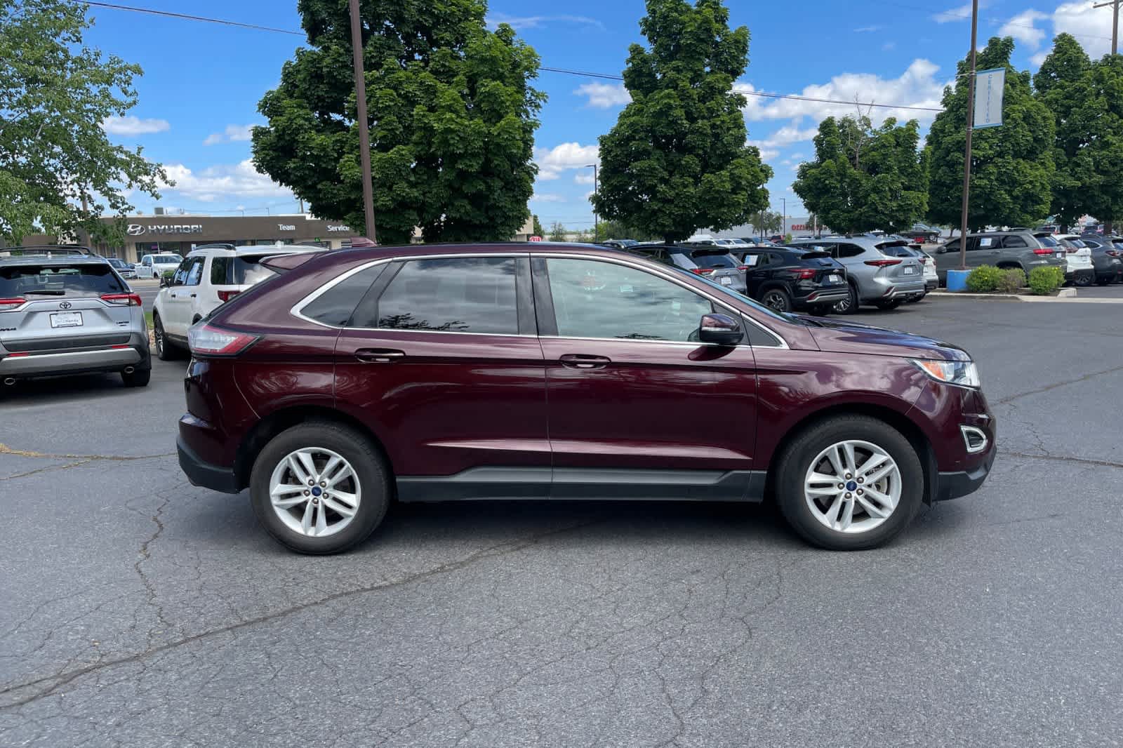 Used 2017 Ford Edge SEL w/ Equipment Group 201A AWD/4WD image 6
