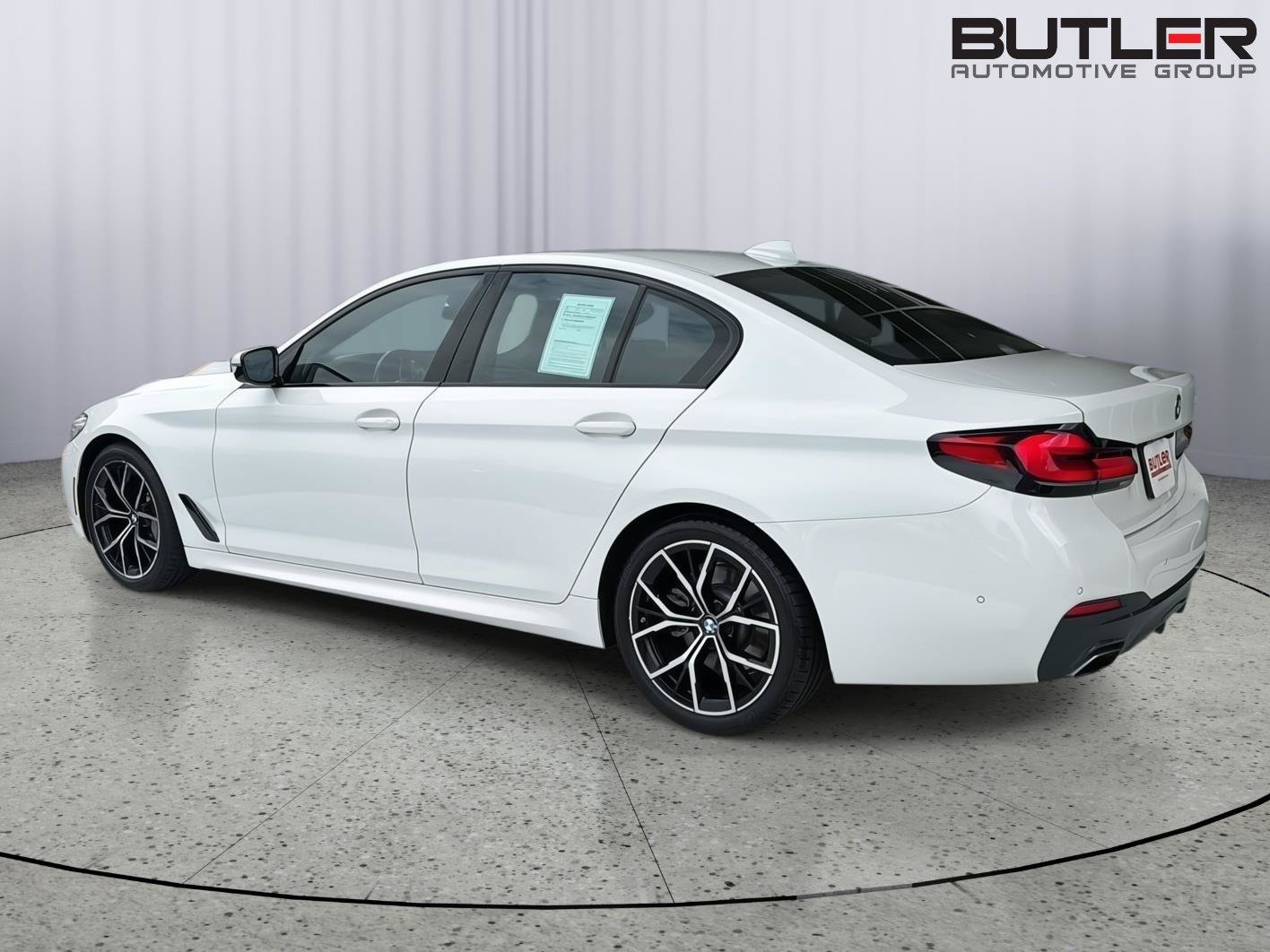 Certified 2023 BMW 530i w/ M Sport Package RWD image 4