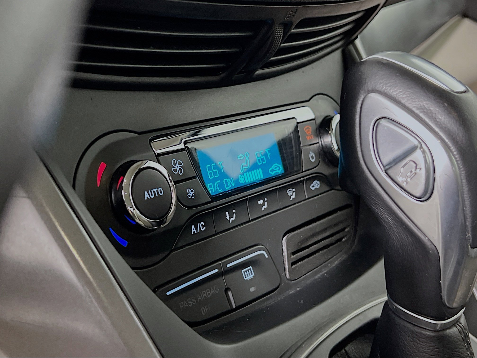 Used 2013 Ford C-MAX SE FWD image 26