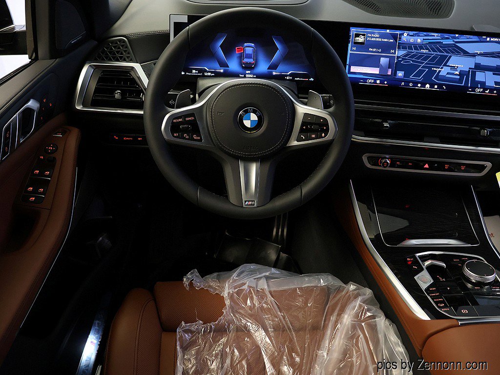 New 2026 BMW X5 xDrive40i w/ M Sport Package AWD/4WD image 15