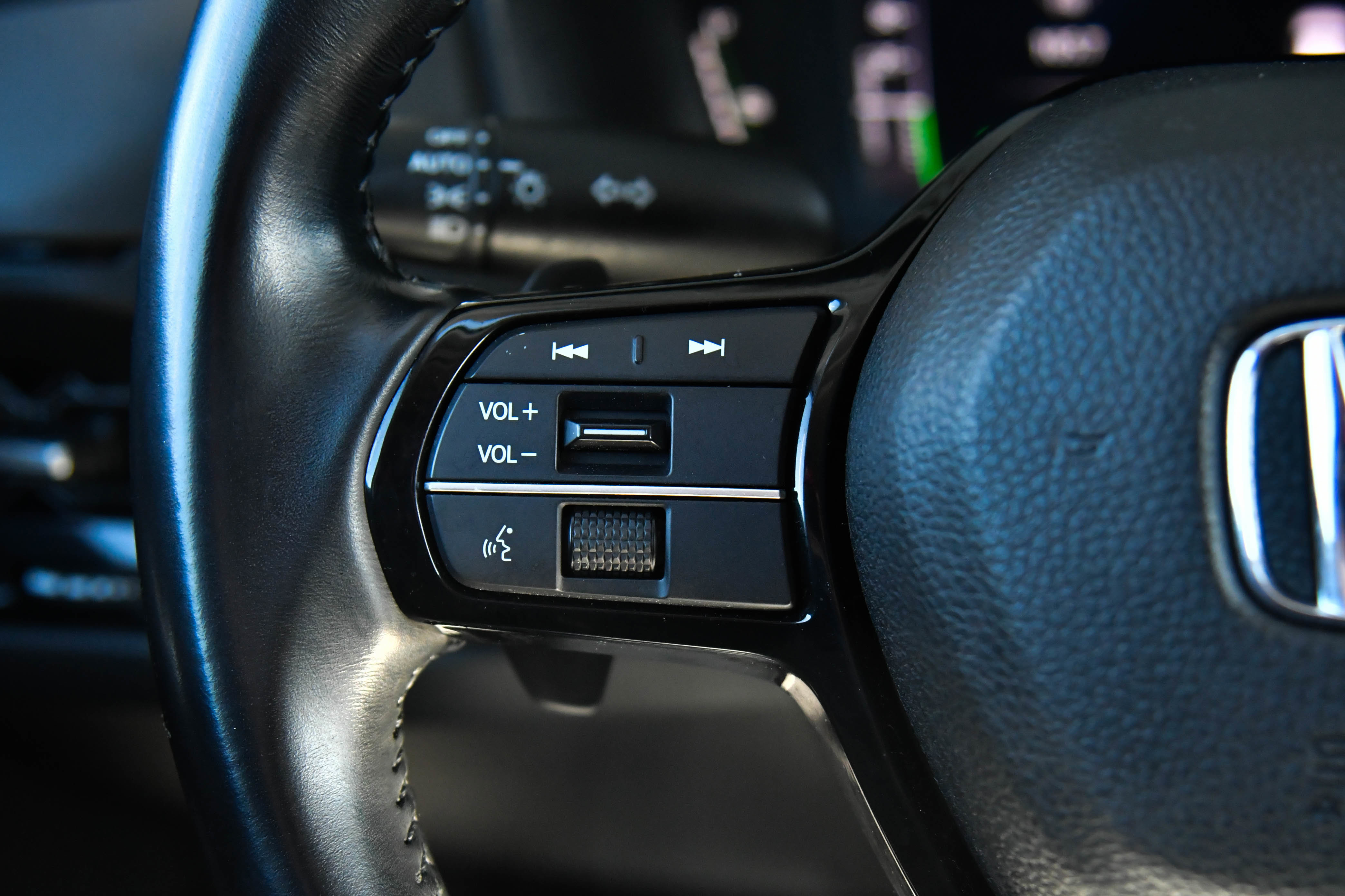 Used 2023 Honda Accord Touring image 34