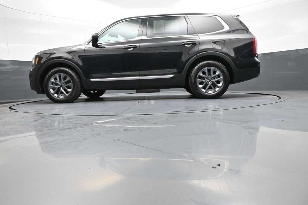 Certified 2024 Kia Telluride LX AWD/4WD image 33