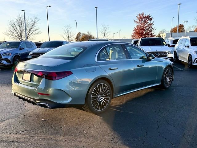 New 2026 Mercedes-Benz E 350 4MATIC Sedan image 10