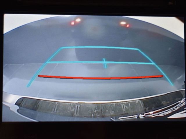 Used 2017 Toyota Sienna XLE w/ XLE Navigation Package image 28