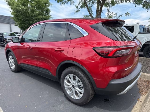 Used 2023 Ford Escape Active w/ Tech Pack #2 AWD/4WD image 12