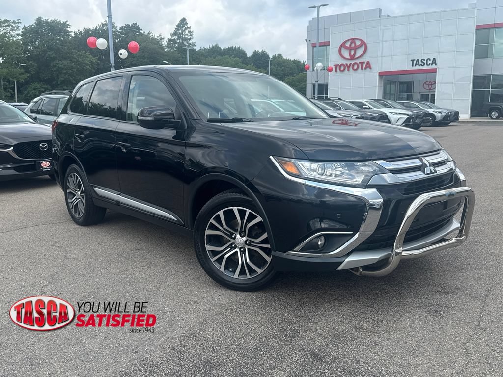 Used 2016 Mitsubishi Outlander SE AWD/4WD 360° Tour