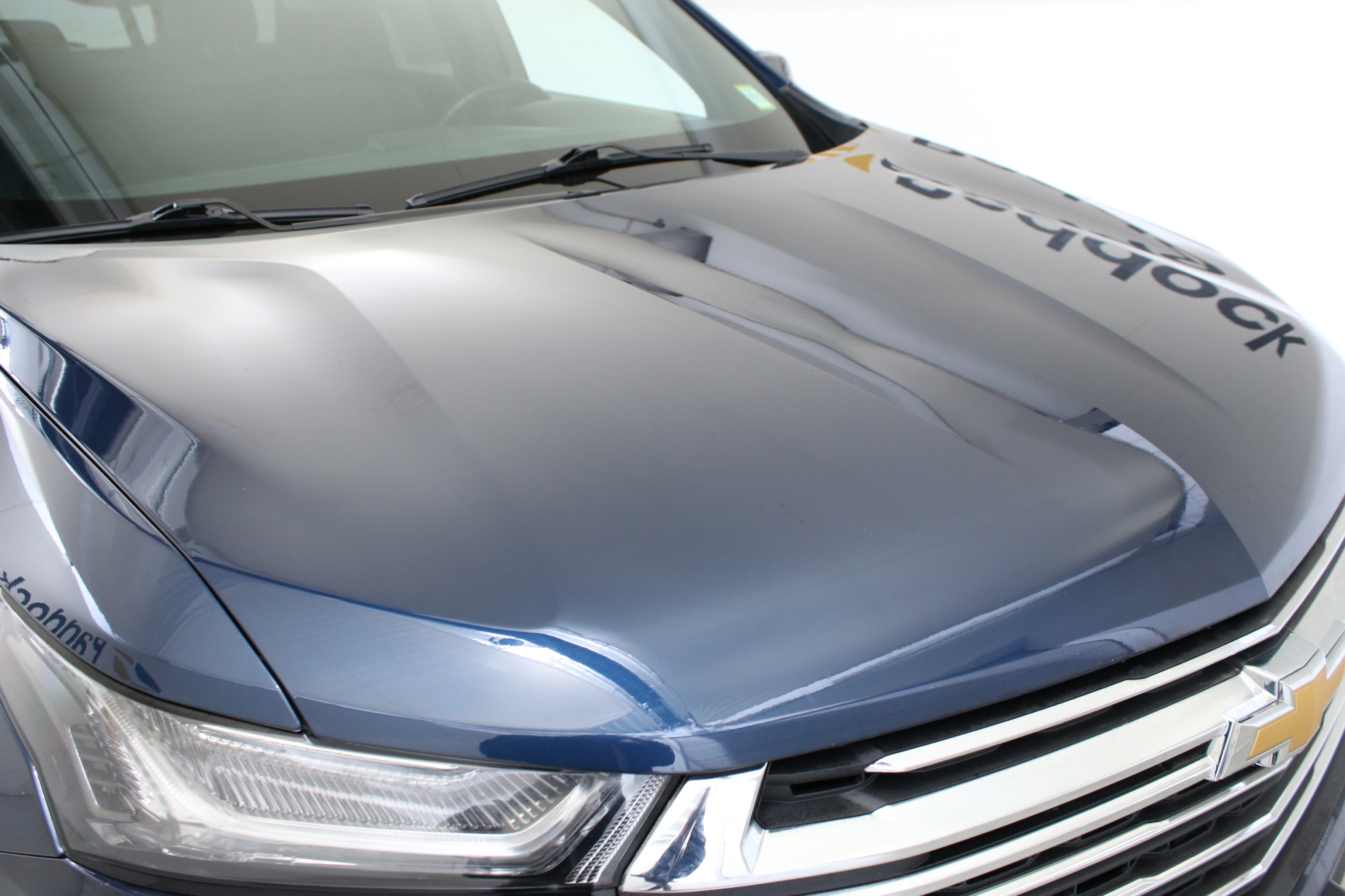 Used 2023 Chevrolet Traverse LT w/ LPO, Floor Liner Package image 12