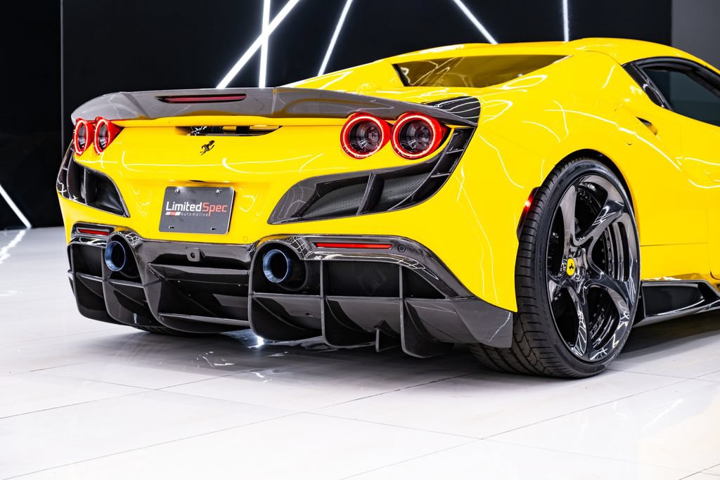 Used 2021 Ferrari F8 Tributo RWD image 27