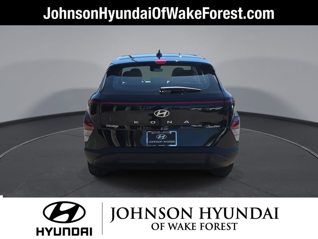 Certified 2026 Hyundai Kona SE image 14