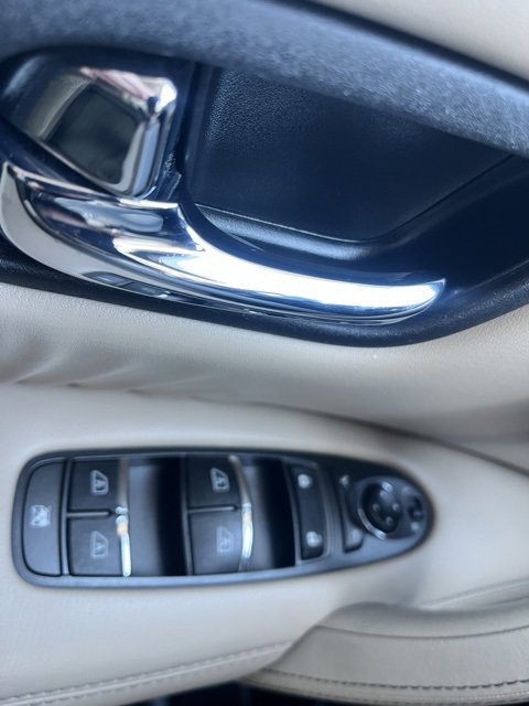 Certified 2022 Nissan Armada SL w/ Captain's Chairs Package image 34