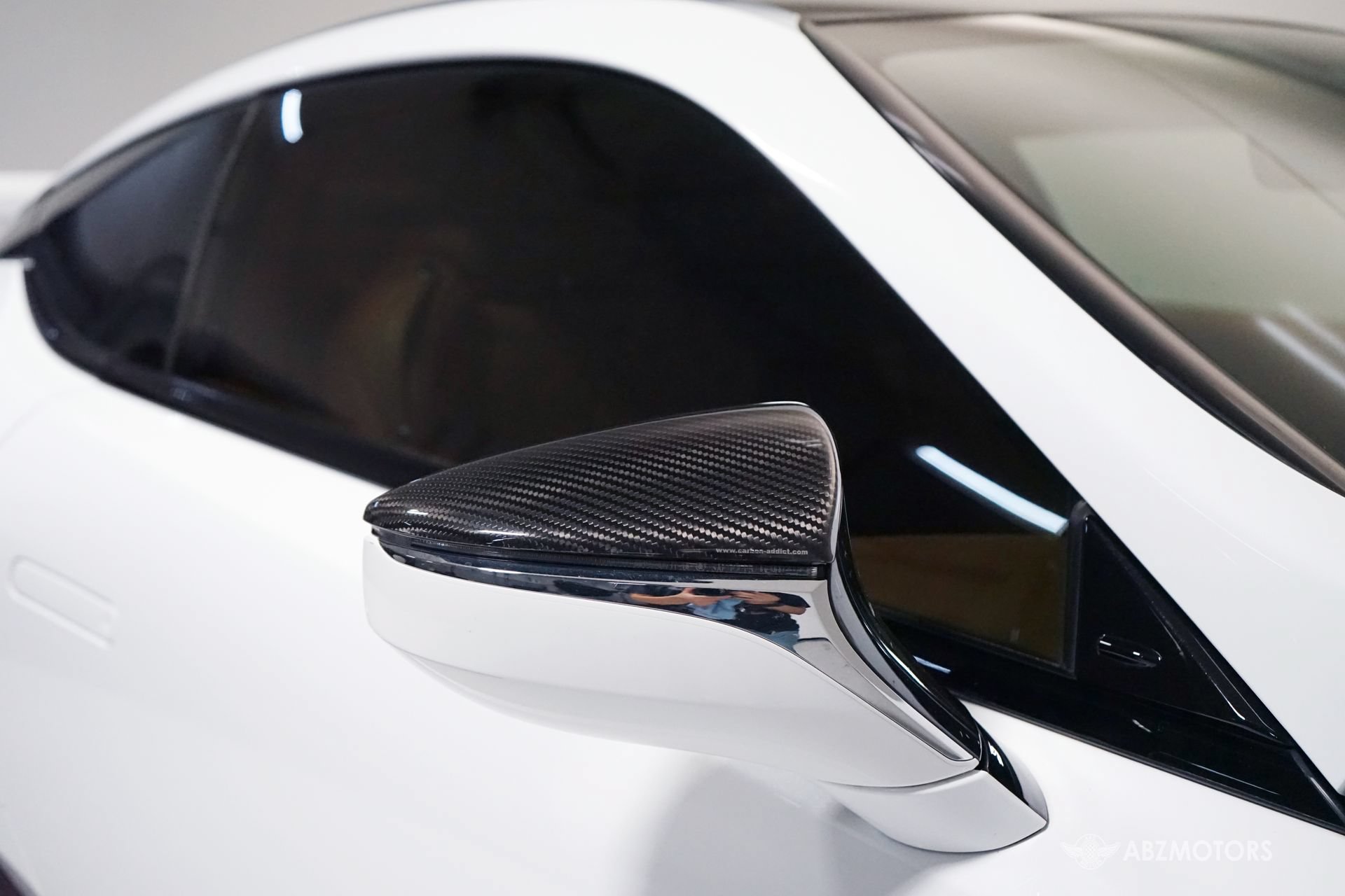 Used 2018 Lexus LC 500 Coupe w/ Performance Package RWD image 13