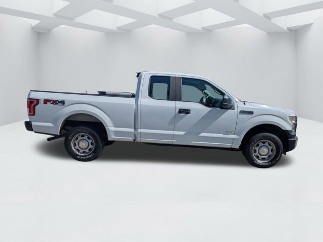 Used 2016 Ford F150 XL w/ Equipment Group 101A Mid AWD/4WD image 3