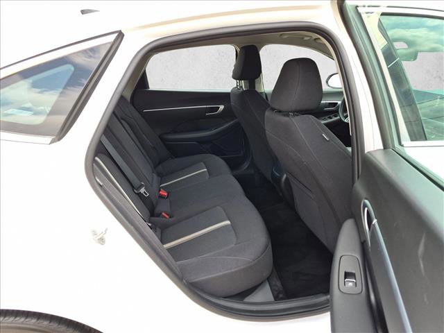 Used 2025 Hyundai Sonata SEL FWD image 19