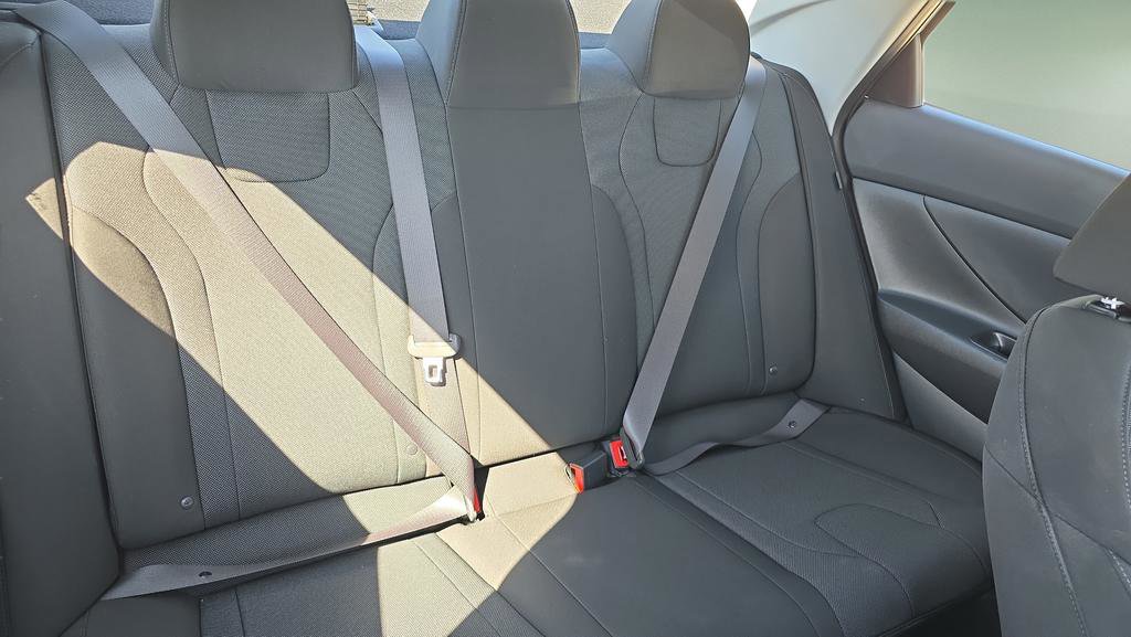 New 2026 Hyundai Elantra SE FWD image 10